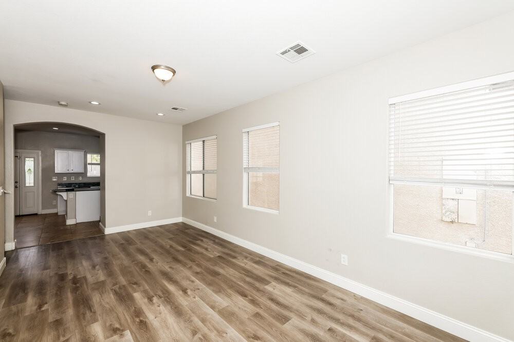 869 Shining Rose Pl - Photo 5 of 17