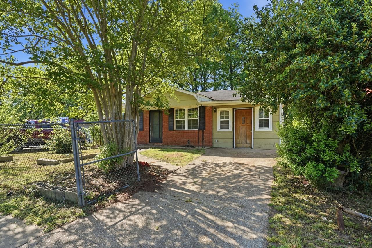 2683 21st St #1 - Photo 2 of 29