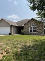 featured image of 619 Oakmont Dr #1