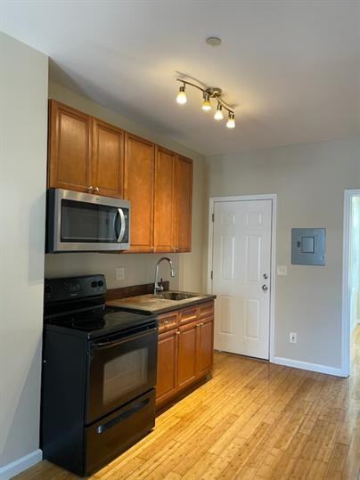 30 North Hamilton StreetApt 1 #30NH1 - Photo 4 of 11