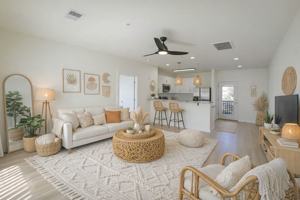 featured image of 2211 Rio Grande Blvd Nw