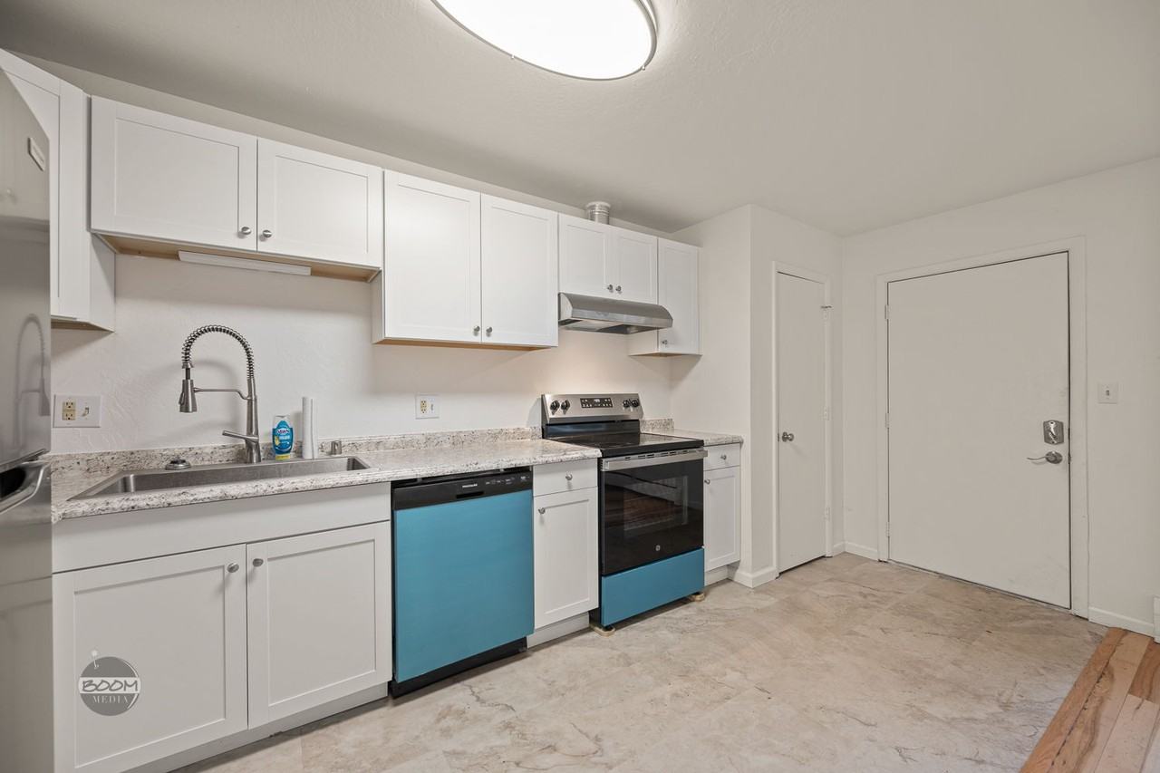 2326 Cordova Street - 1 - 5 #5 - Photo 5 of 20