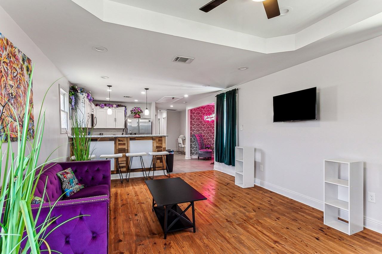 2331 Feliciana St #1 - Photo 2 of 11