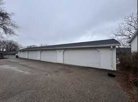 2361 Chalet Gardens Rd - Photo 1 of 1