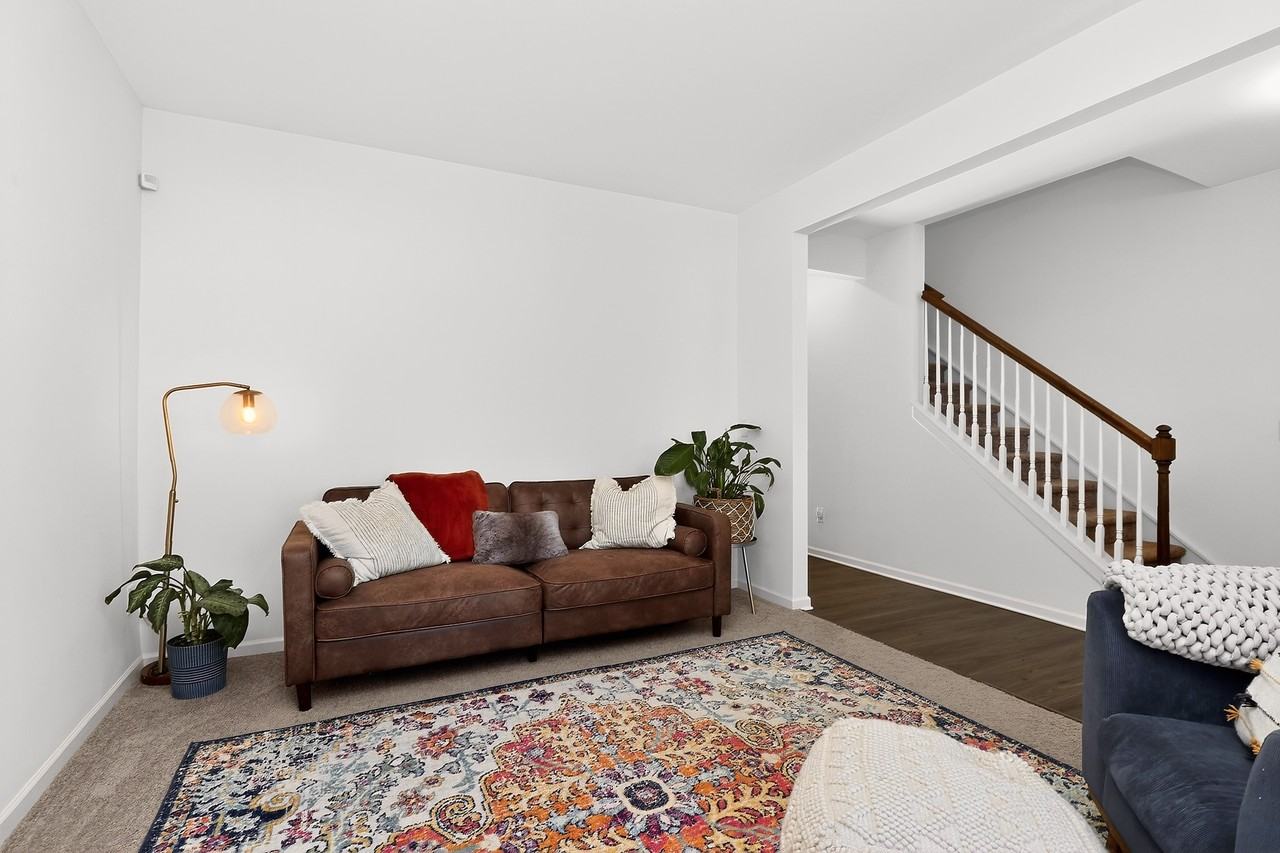 7132 Wheyfield Dr #1 - Photo 4 of 40