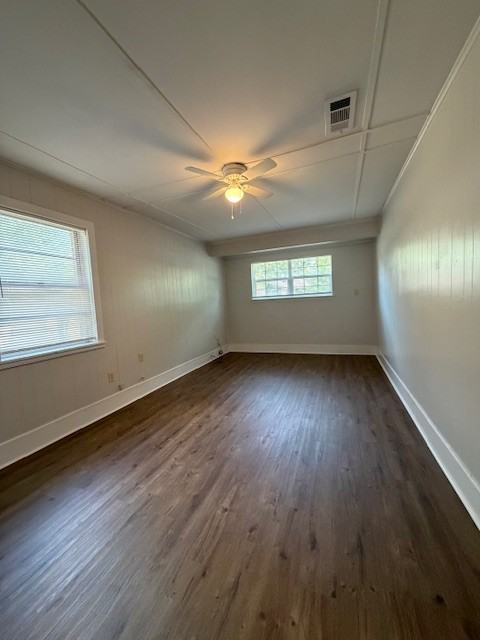 21 Lynwood Dr #1 - Photo 2 of 10