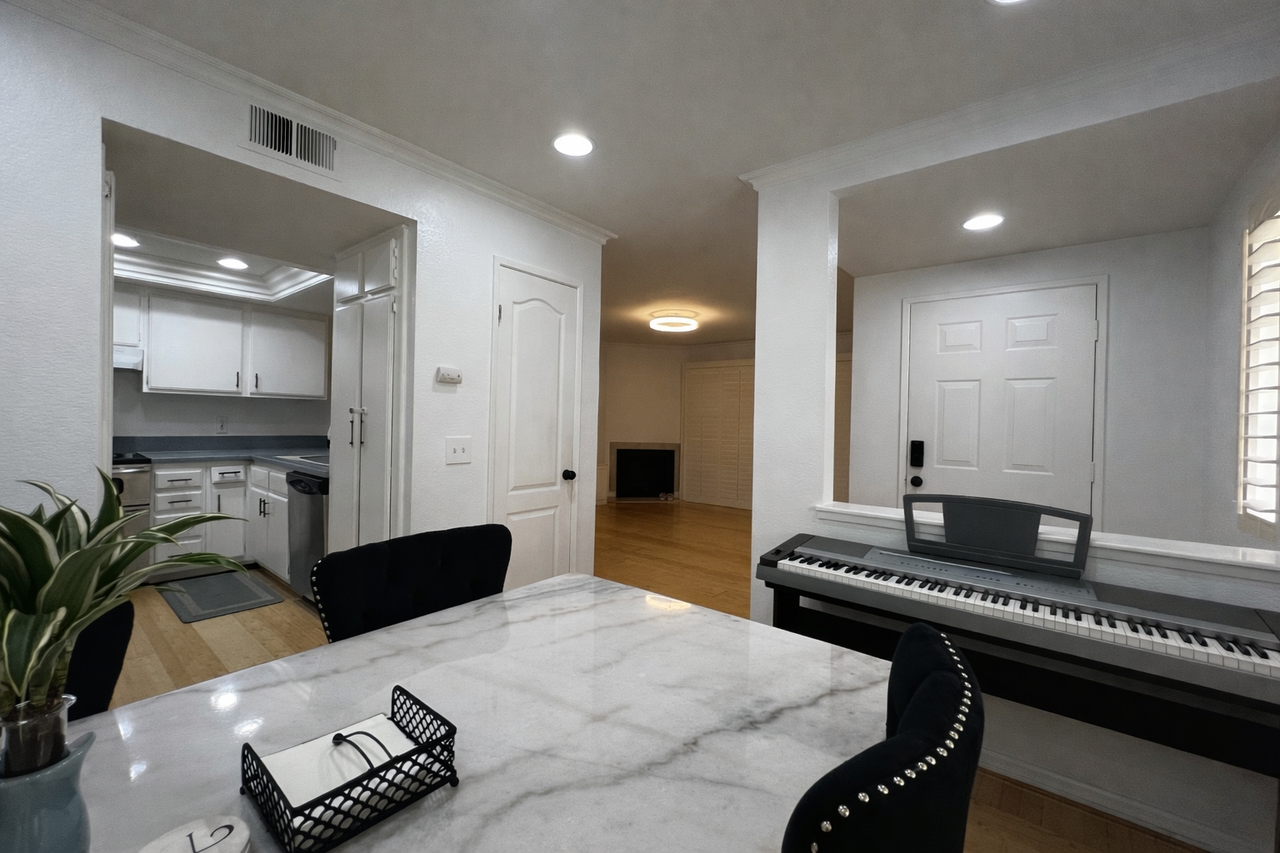 3597 W Greentree Cir #1 - Photo 4 of 20