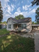 featured image of 114 W Washington St #1