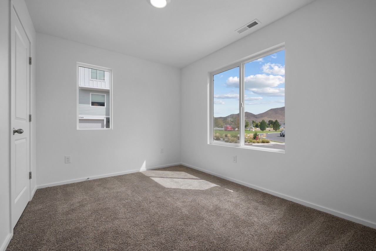 3998 N Wildcat Ln #1 - Photo 4 of 21