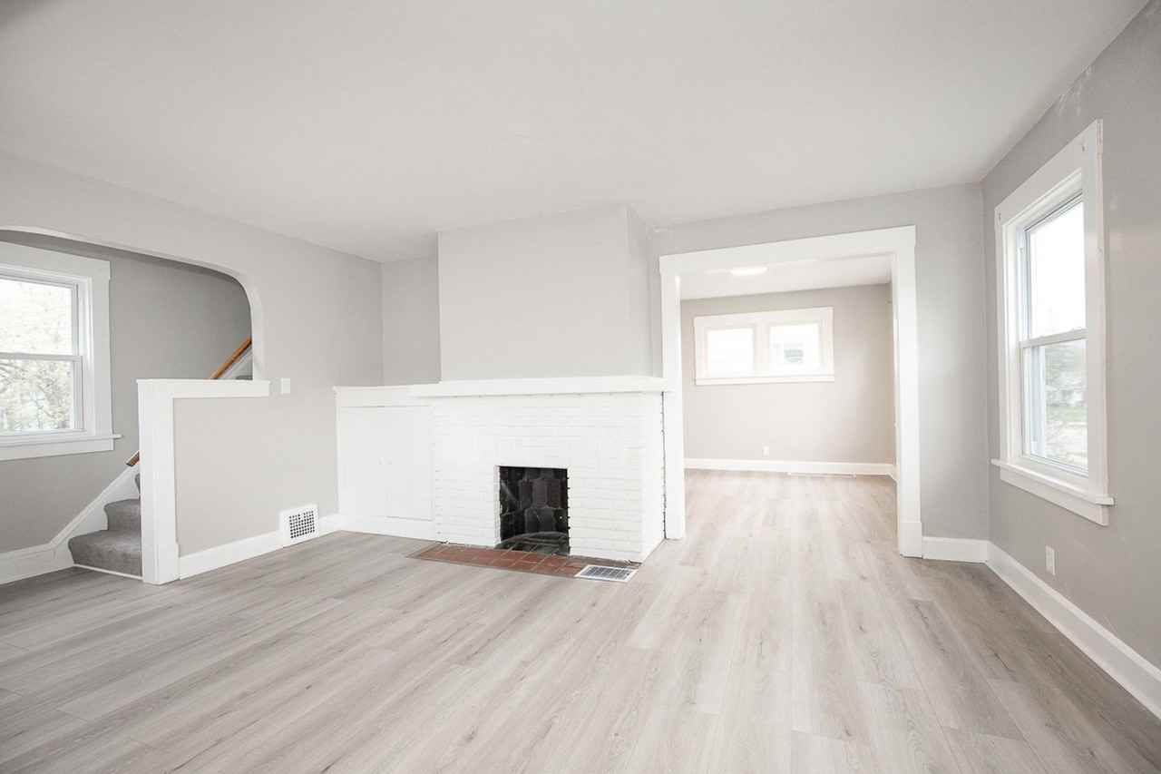 17206 Mapleboro Ave - Photo 2 of 23