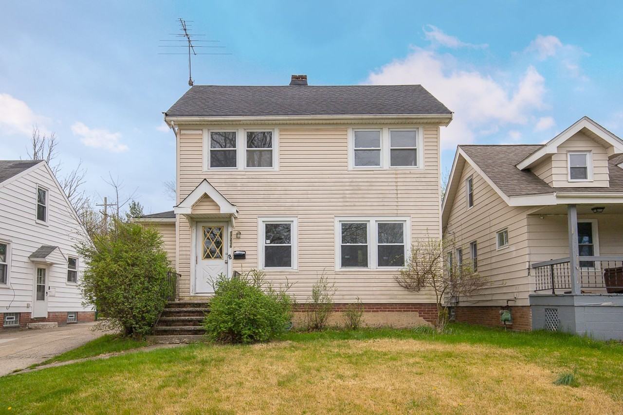 17206 Mapleboro Ave - Photo 3 of 23