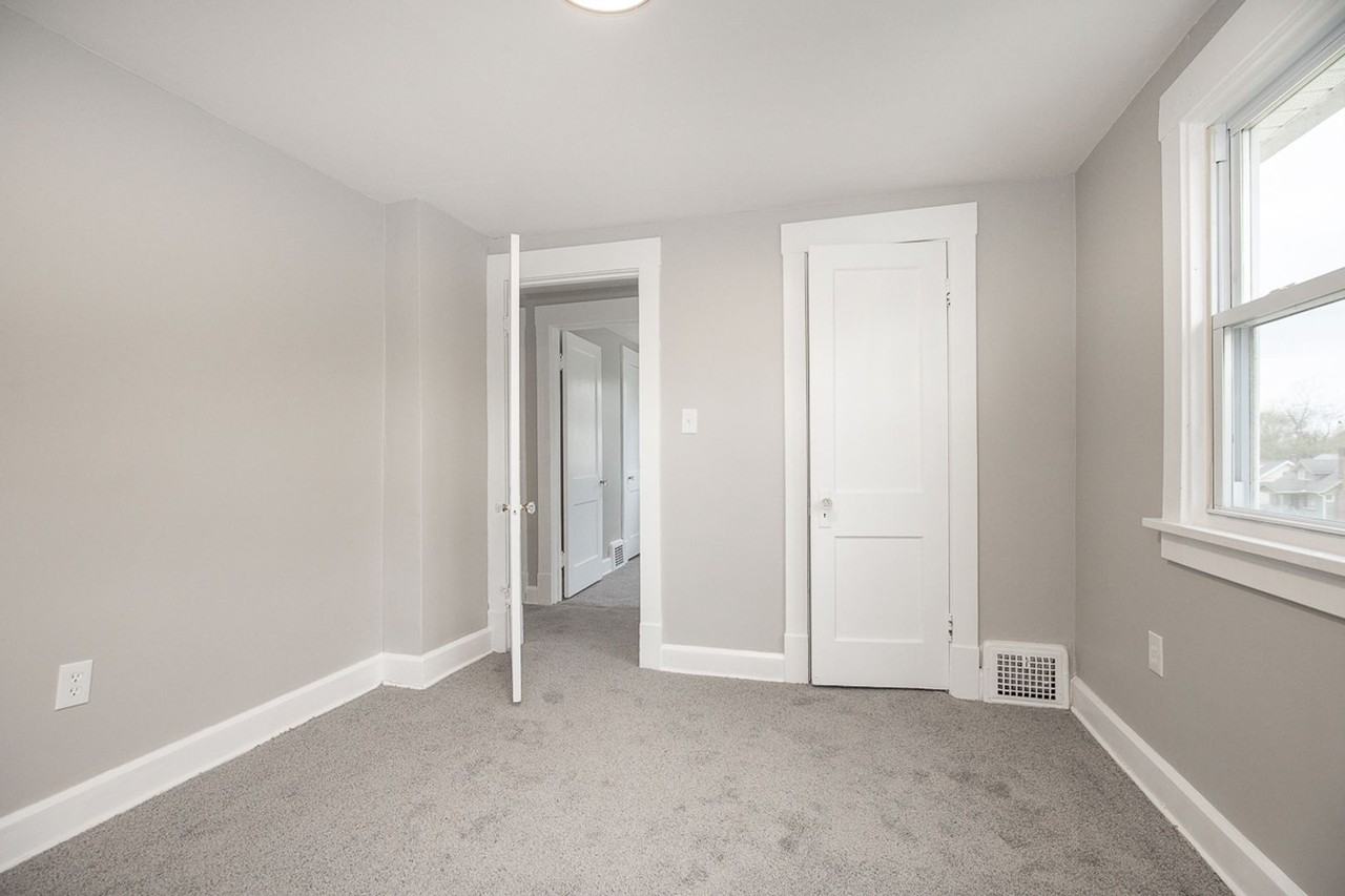 17206 Mapleboro Ave - Photo 7 of 23