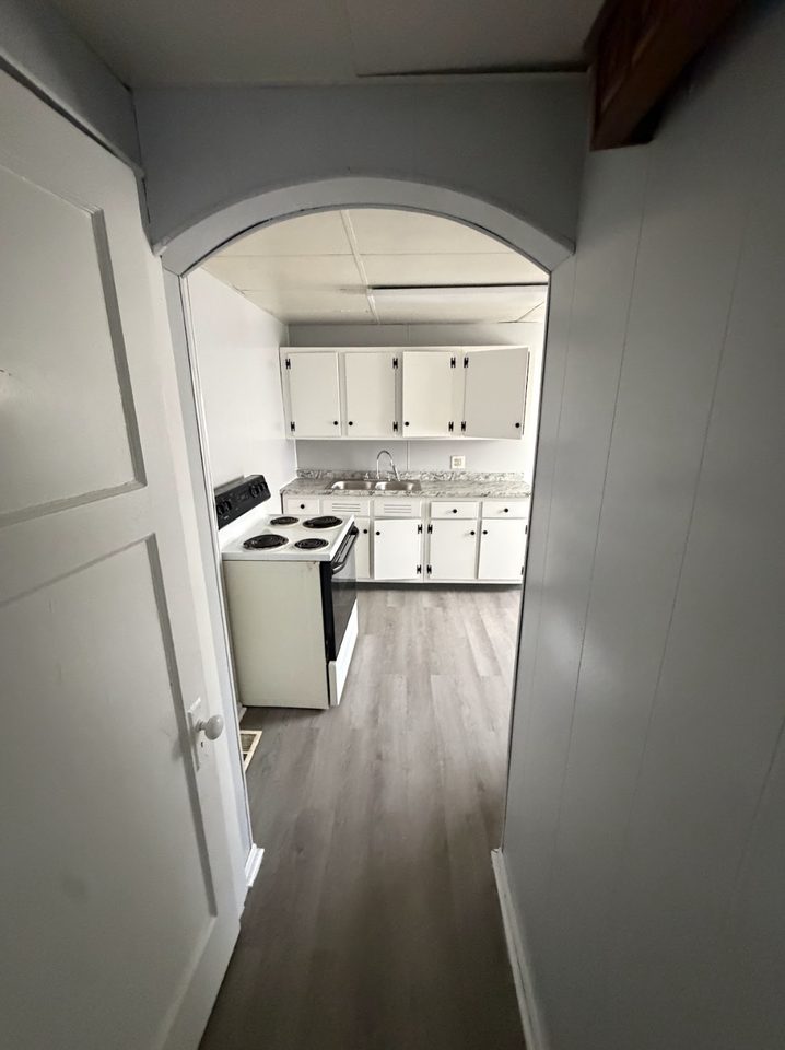 616 Westwood Ave #616 - Photo 4 of 14