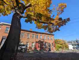 featured image of 1 Hamilton St