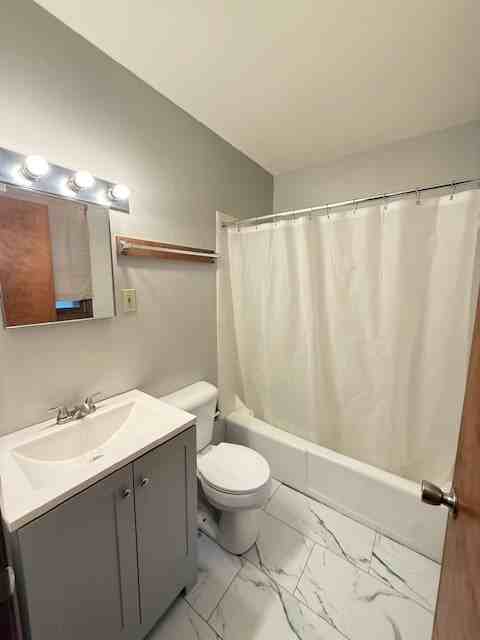 100 N Kidder St #10 - Photo 3 of 6