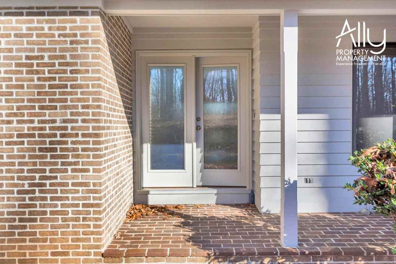 501 Rookwood Pl #1 - Photo 5 of 31