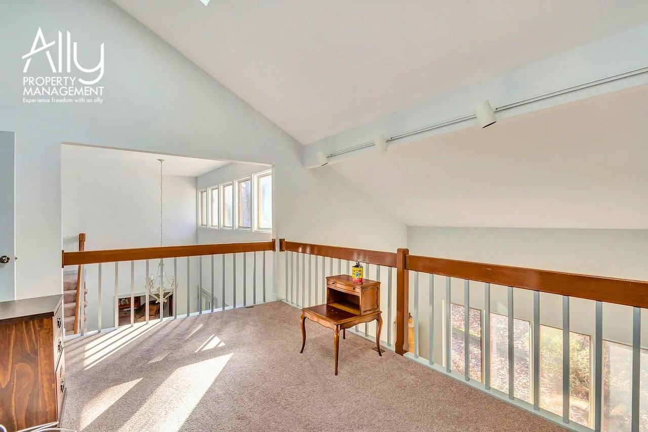 501 Rookwood Pl #1 - Photo 6 of 31