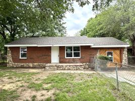 featured image of 24 Cason St #1