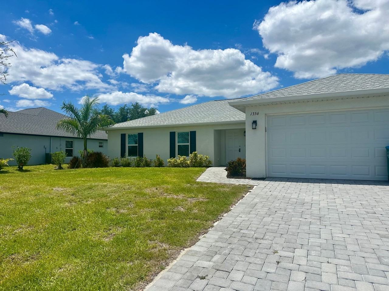 1356 Nw 14th Ave - Photo 2 of 13