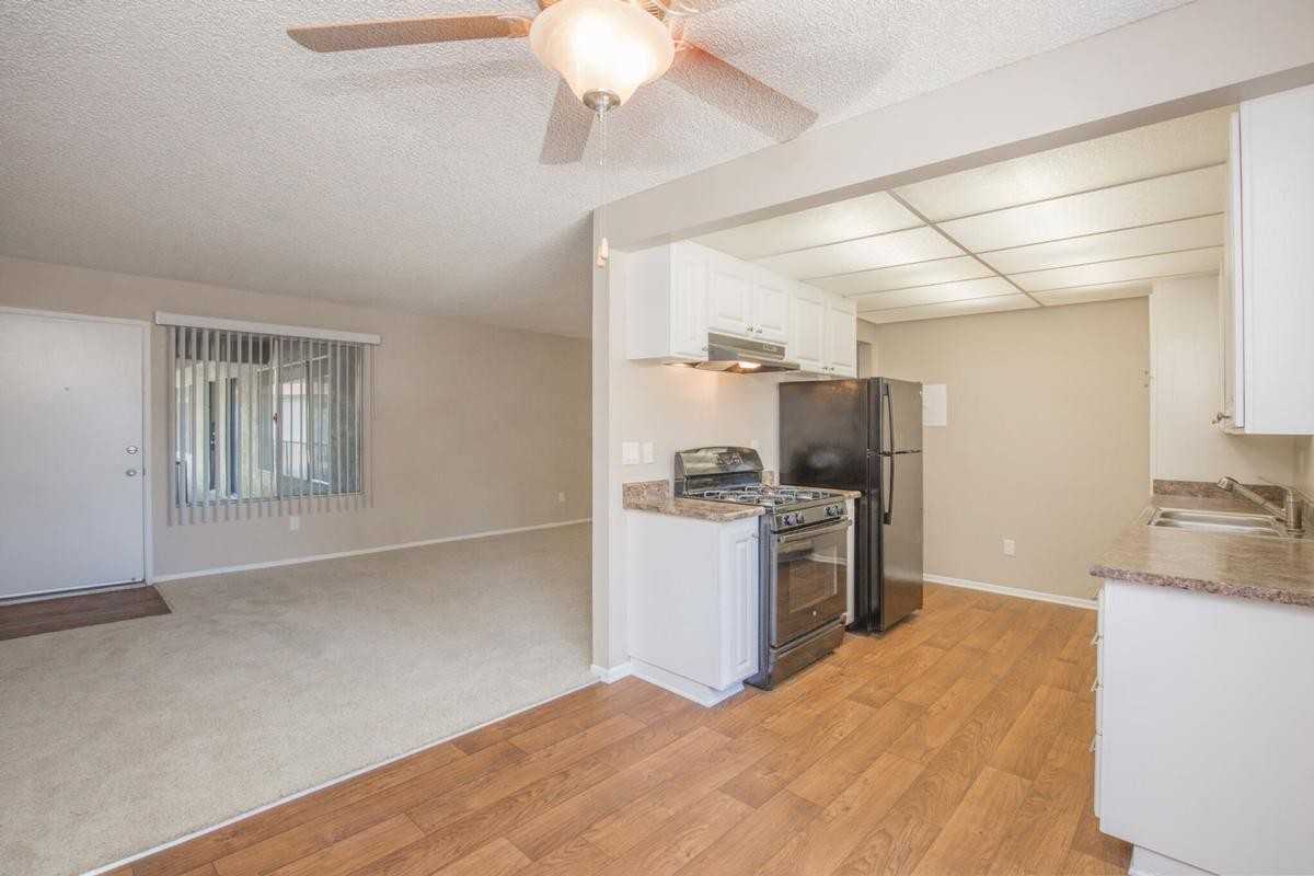 16162 Sher Ln - Photo 5 of 14