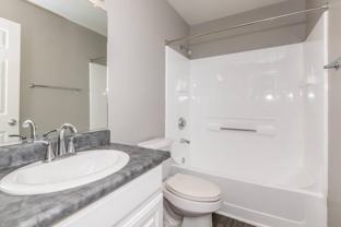 3800 W Devonshire Ave - Photo 1 of 1