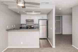 3800 W Devonshire Ave - Photo 1 of 1