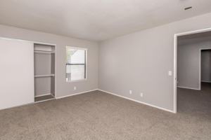 featured image of 3800 W Devonshire Ave