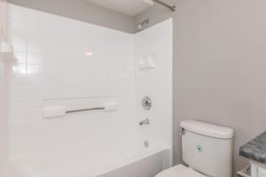 featured image of 3800 W Devonshire Ave