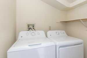 featured image of 3800 W Devonshire Ave