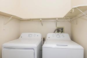 featured image of 3800 W Devonshire Ave