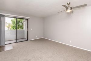 featured image of 3800 W Devonshire Ave