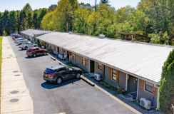 137 Sumner Top LaneUnit 2 #2 - Photo 1 of 1