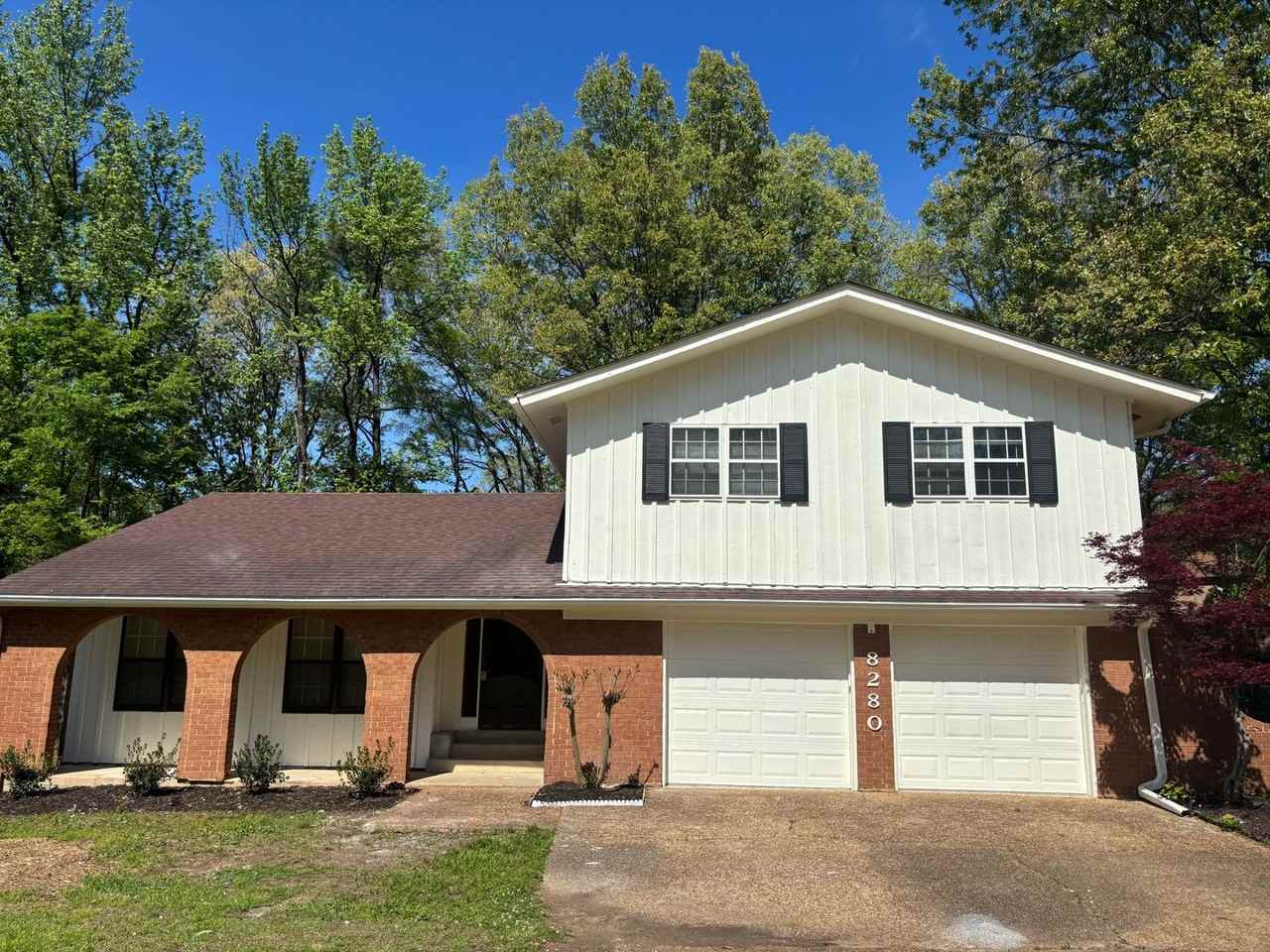 8280 Chippingham Dr - Photo 2 of 21