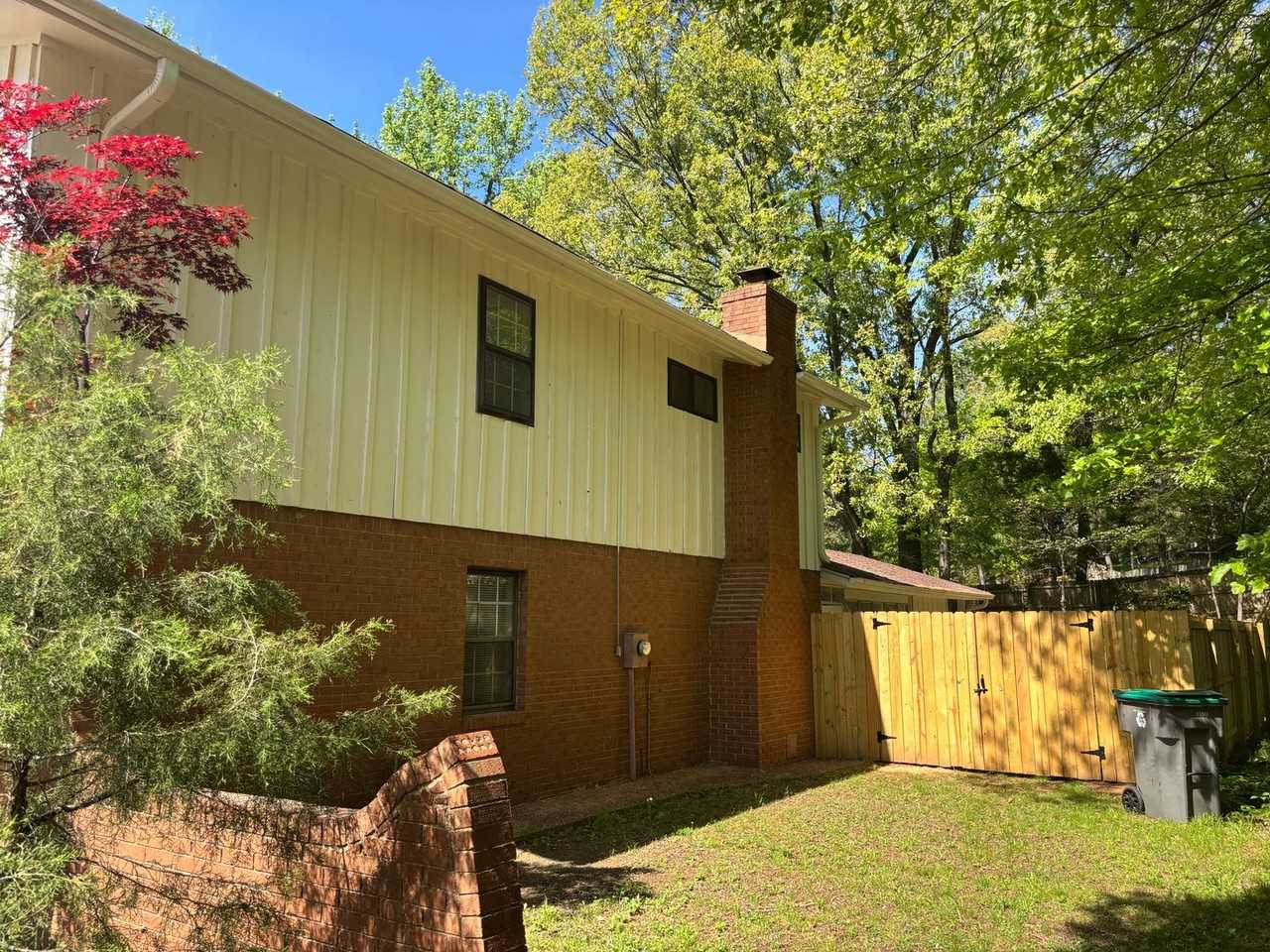 8280 Chippingham Dr - Photo 6 of 21