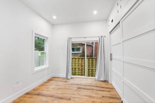 440 W Queen Ln #1 - Photo 1 of 1