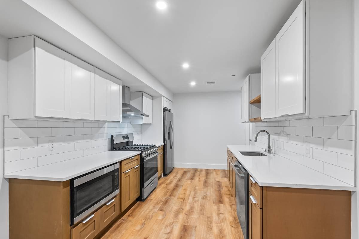 440 W Queen Ln #1 - Photo 2 of 11