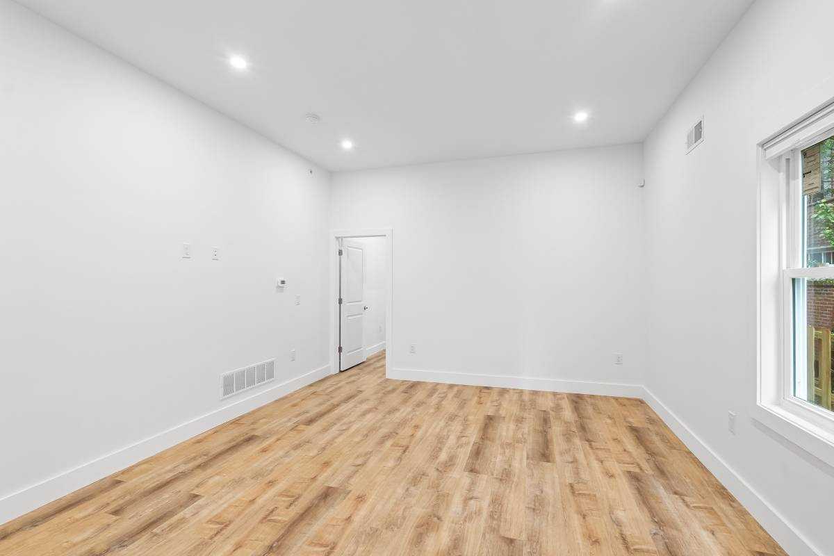 440 W Queen Ln #1 - Photo 6 of 11