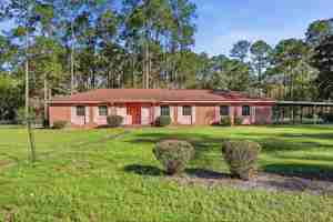 featured image of 2101 Goldendale Ln #1