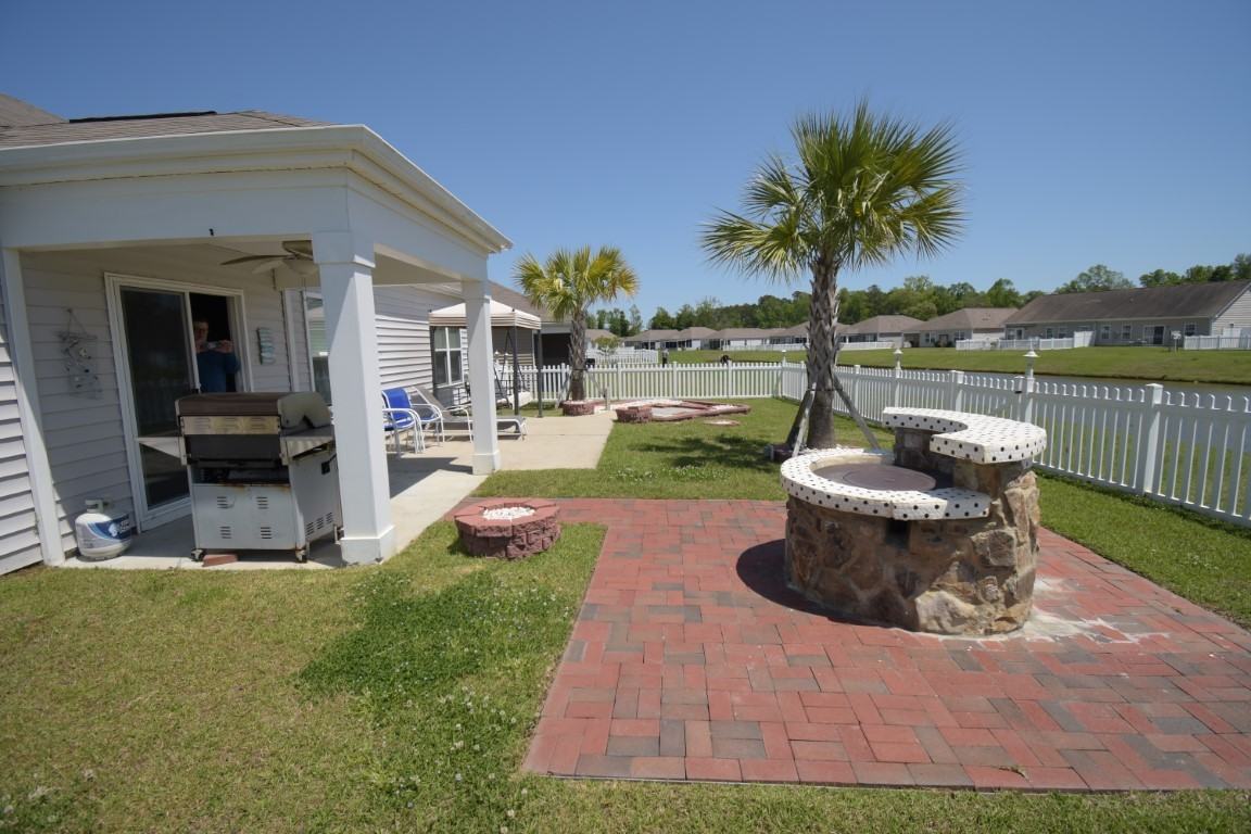 1141 Midtown Village Dr #1 - Photo 3 of 10