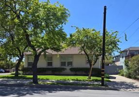 featured image of 1731 Santa Rosa St