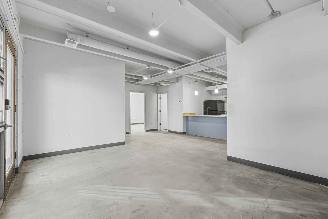 415 South Weber Street - 1Unit 1 #1 - Photo 6 of 8