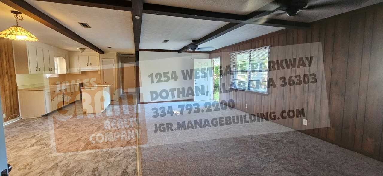 306 Mustang Dr - Photo 5 of 50