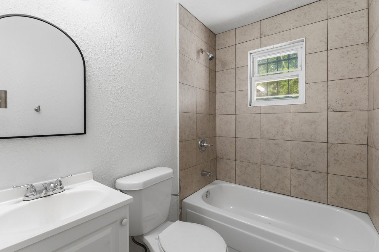 1500 J J Flewellen Rd #1 - Photo 6 of 10