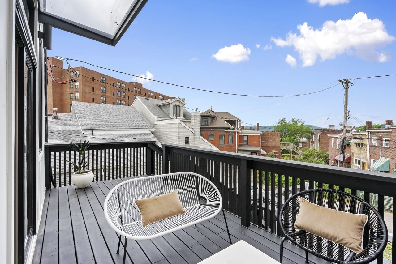 4037 Penn Ave #1 - Photo 6 of 35