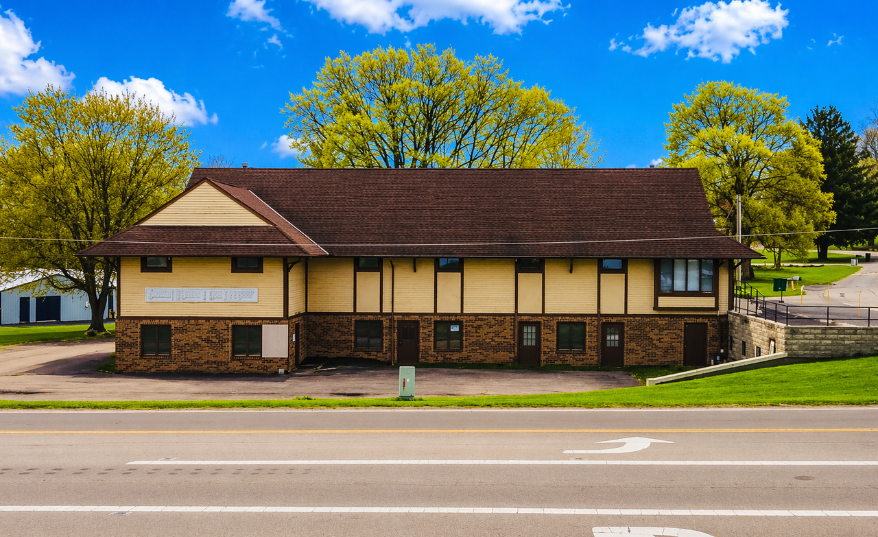 617 Brookhill Ln #100