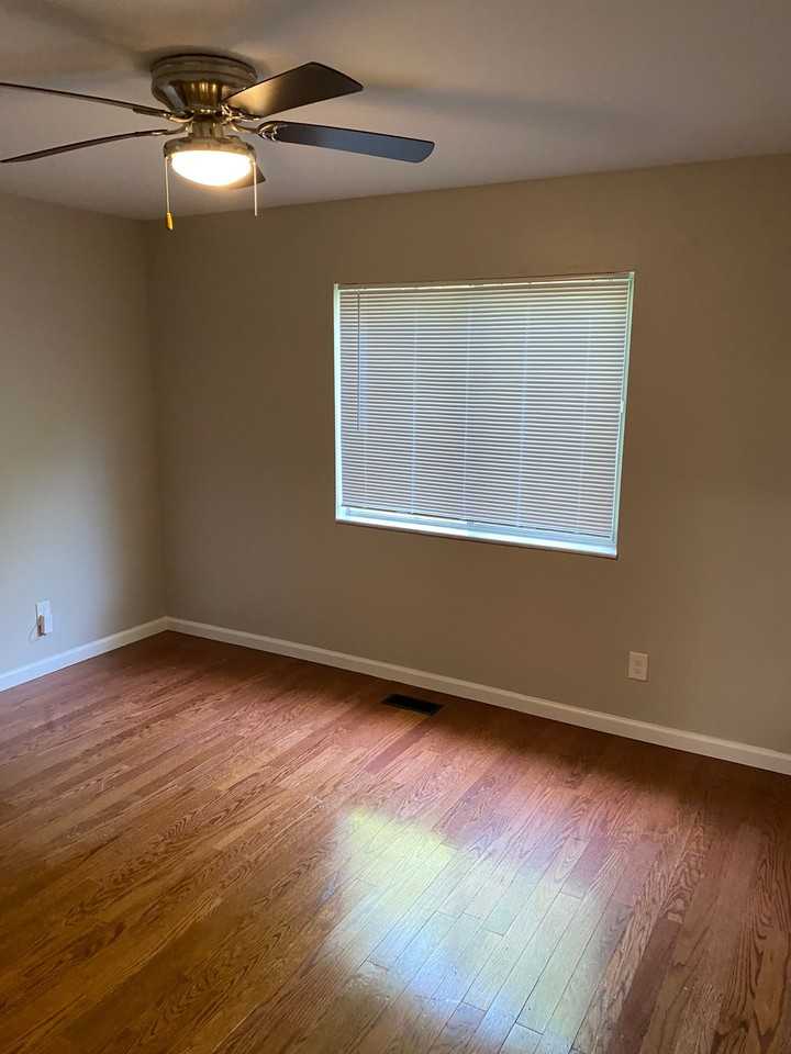 12031 Jerries Ln #1 - Photo 4 of 10