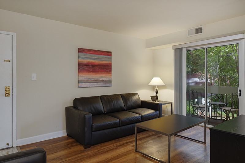 744 North Howard Street - Photo 3 of 7