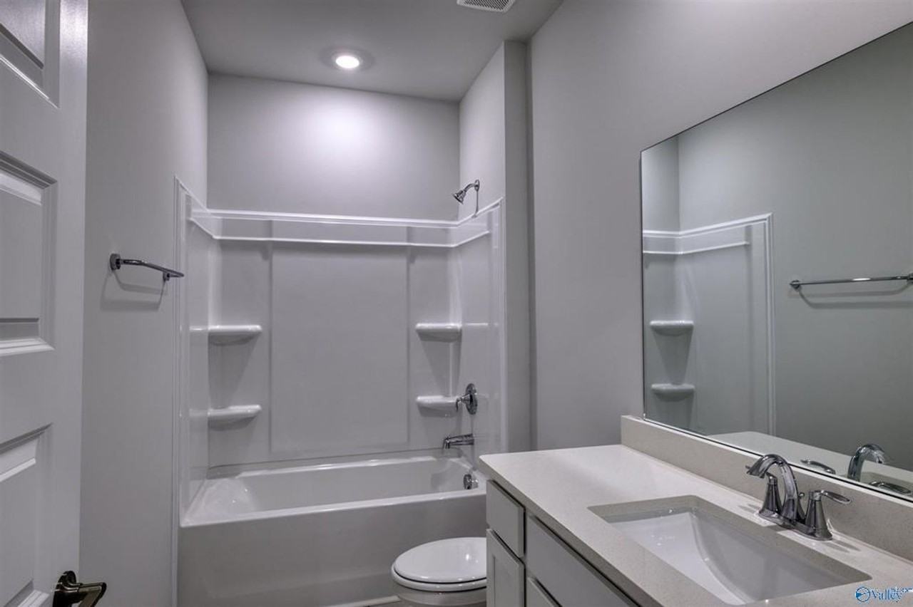 319 Allene Way - Photo 7 of 18