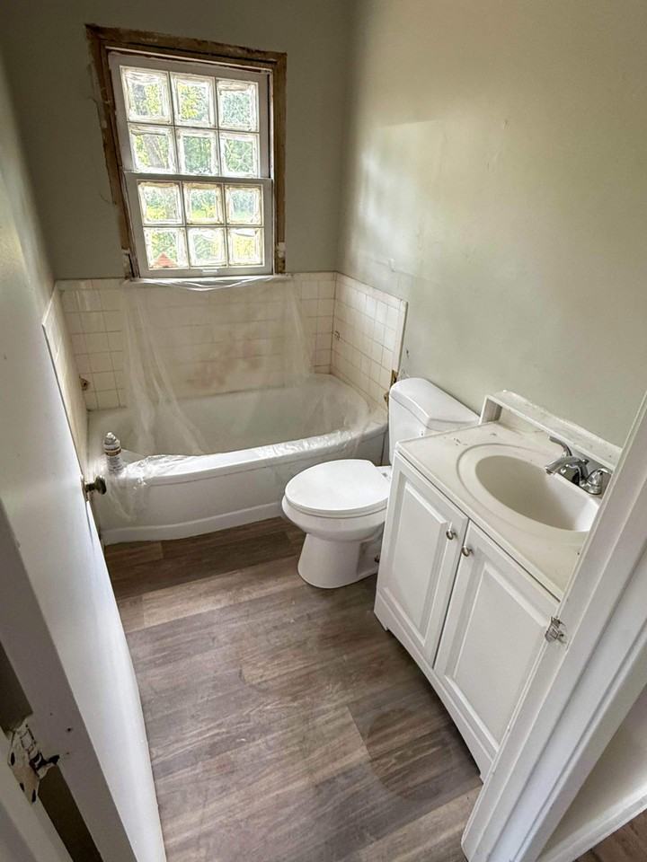 402 Willaman St #1 - Photo 6 of 6