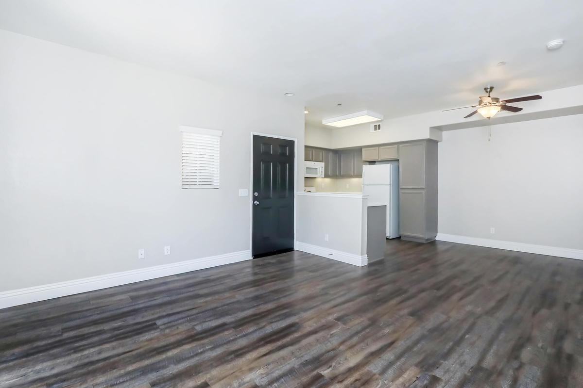 14374 Borego Rd - Photo 6 of 16